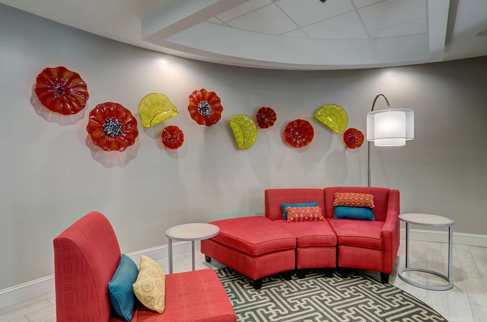 Hampton Inn Salem VA - photo 6