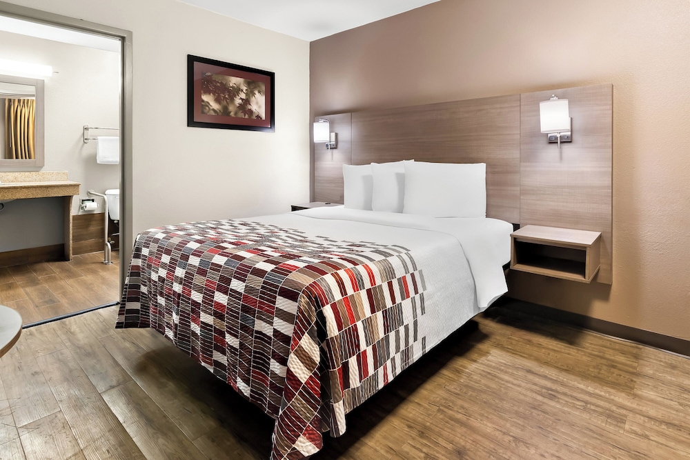 Red Roof Inn Rock Hill - photo 7