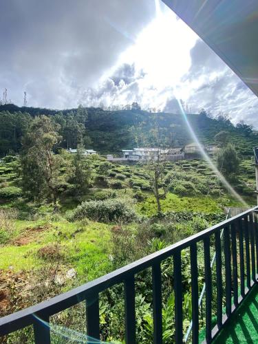 The Spring Brook Hanthana — Kandy — photo 2