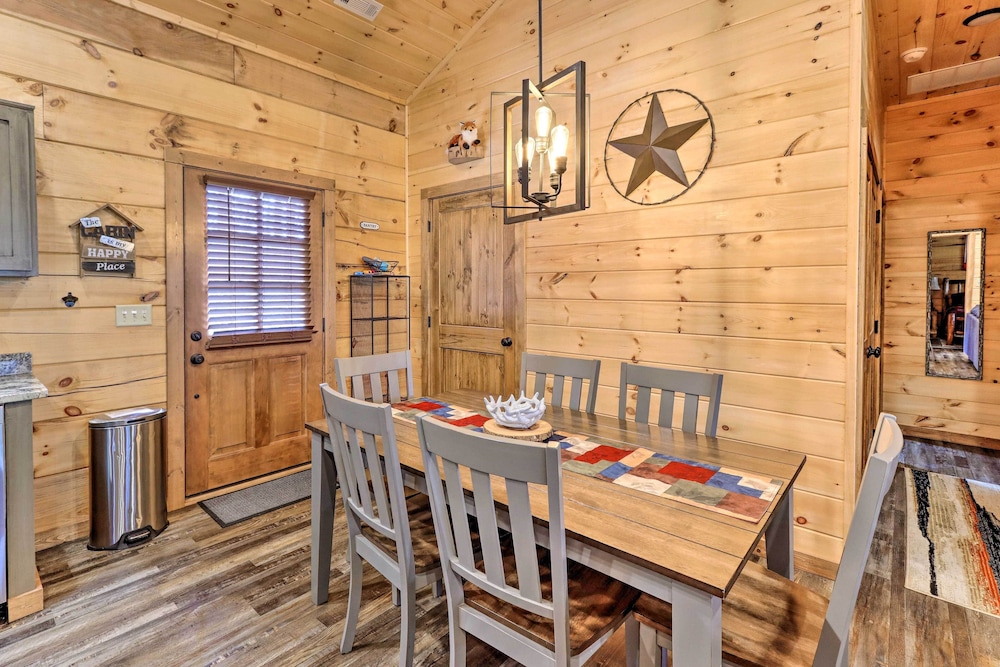 Coosawattee River Resort Cabin w Private Hot Tub - photo 23