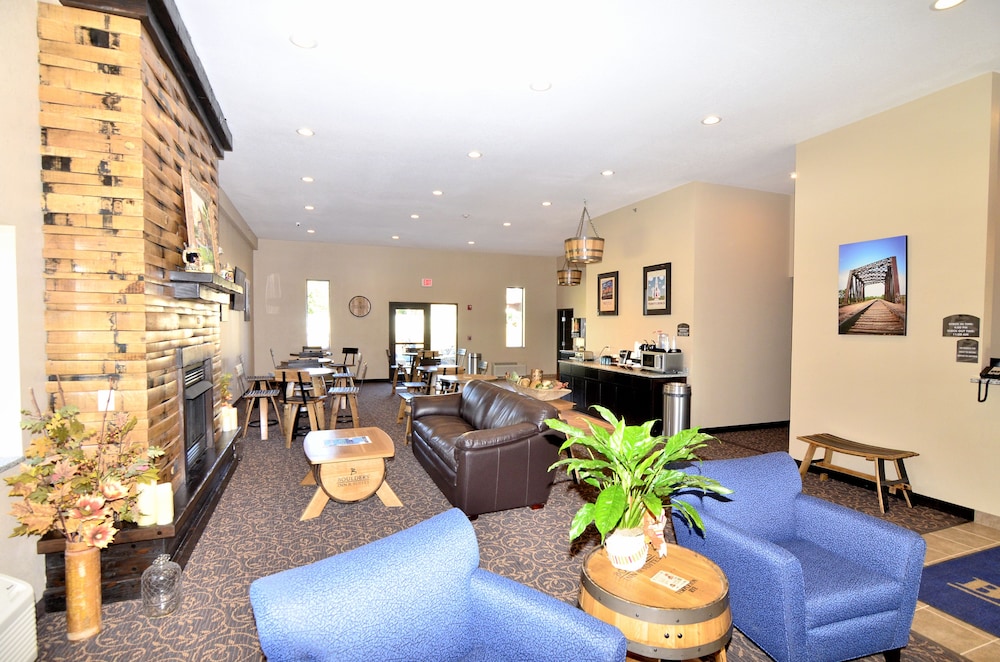 Cobblestone Inn & Suites Manning - photo 8