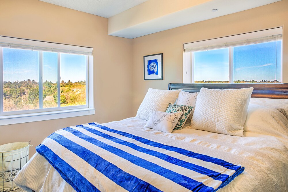 Outlook Condos at Oyhut Bay Resort - photo 15