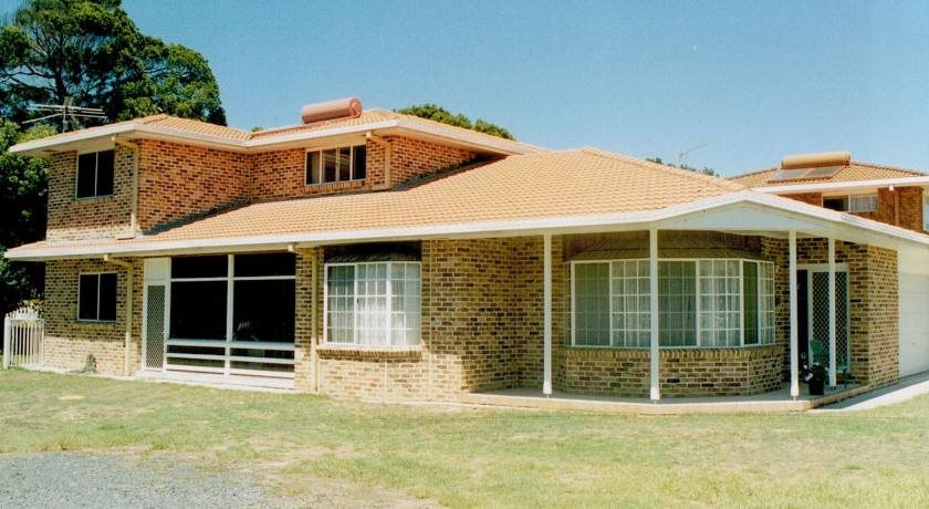 Anoyster on the Beach Sawtell in Sawtell, Australia