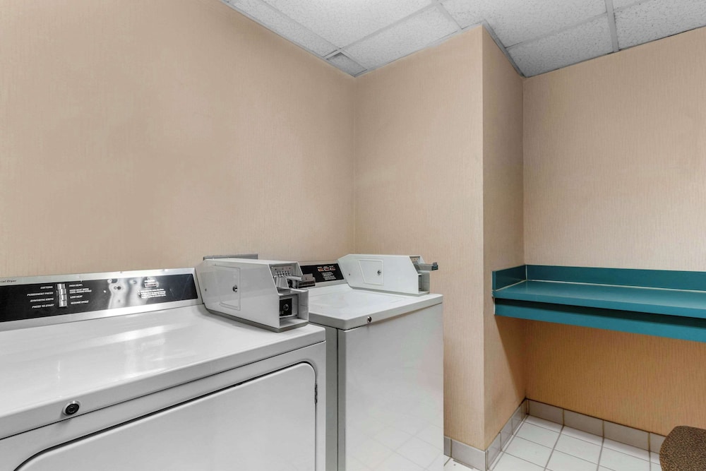 Sleep Inn & Suites Knoxville West - photo 99