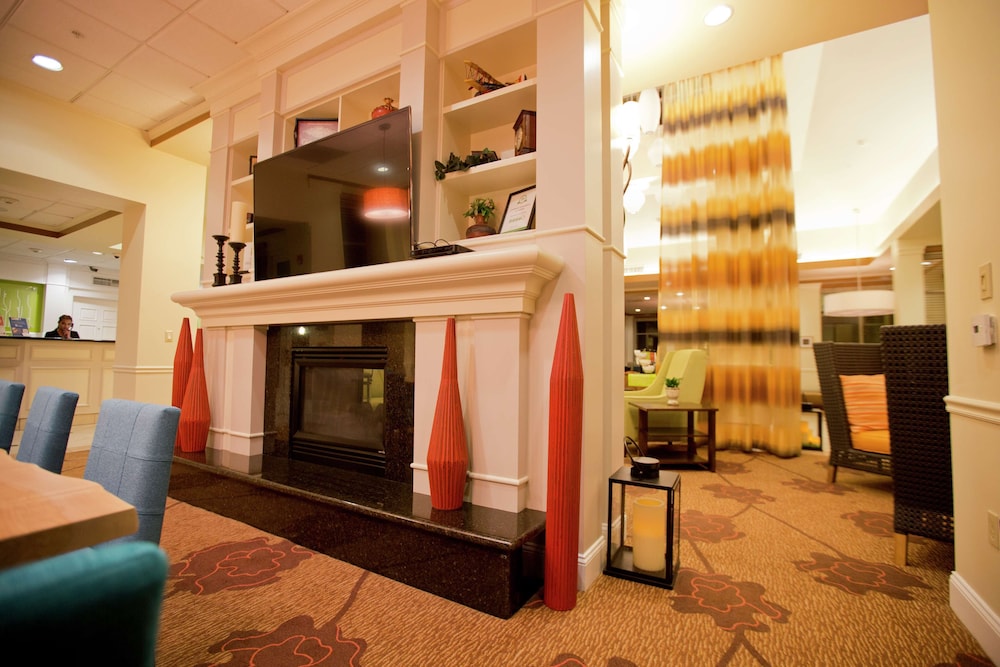 Hilton Garden Inn Oxnard Camarillo - photo 10