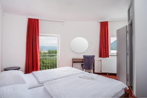 Kašmir — 4-Star Luxury Hotel in Bugojno, Bosnia and Herzegovina