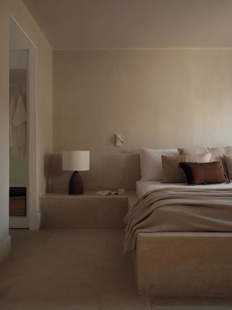 Akria Seaside Suites — Paros — photo 5