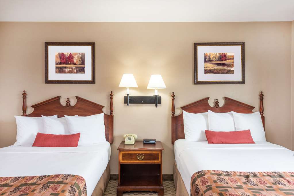 Days Inn by Wyndham Show Low - photo 10
