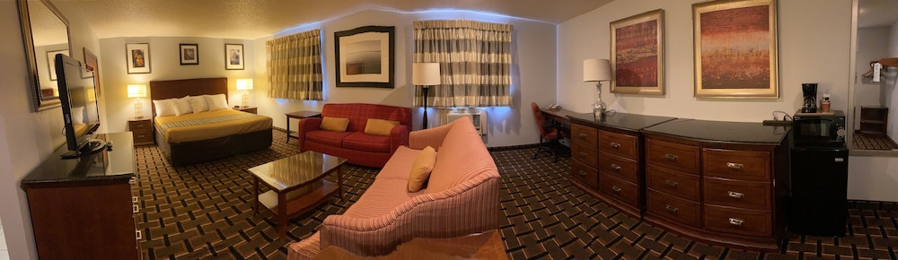 Le Mars Inn & Suites - photo 28