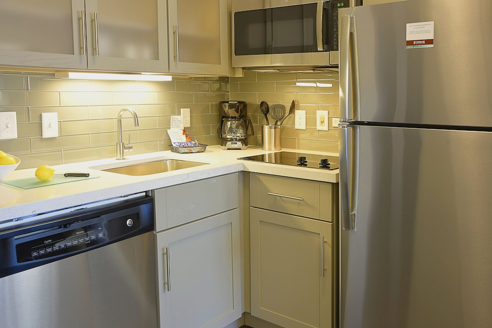 Staybridge Suites Little Rock Medical Center by IHG - photo 11