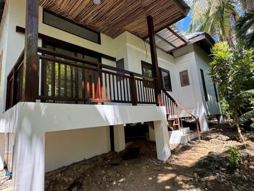 Nutmeg Cottage SIARGAO 2BR exclusive whole house — 4-Star Luxury Hotel in General Luna, Philippines