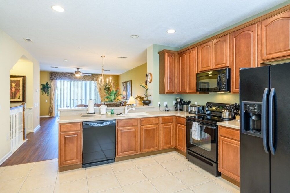 Luxury Modern Town Home Vista Cay Resort 4004 - photo 11