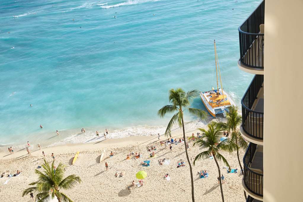 Outrigger Waikiki Beach Resort - photo 71