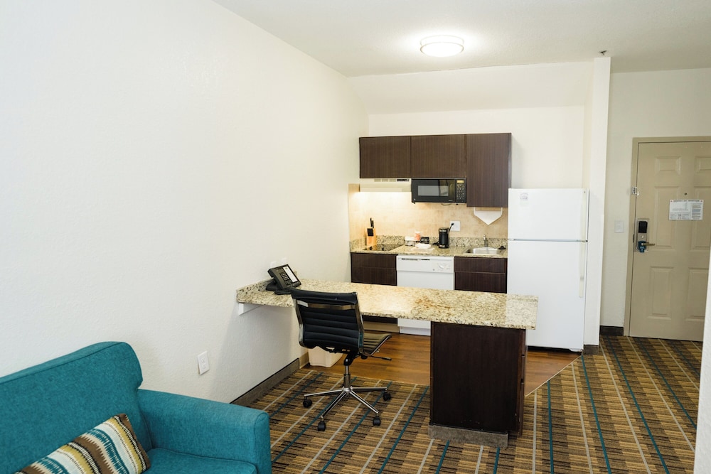 Mainstay Suites Knoxville Airport - photo 41
