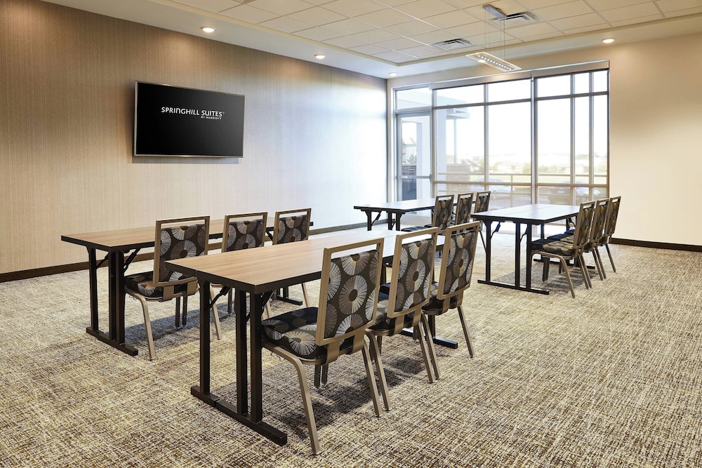 SpringHill Suites by Marriott Springfield North - photo 23