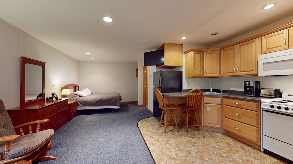 Circle Court Motel - photo 13