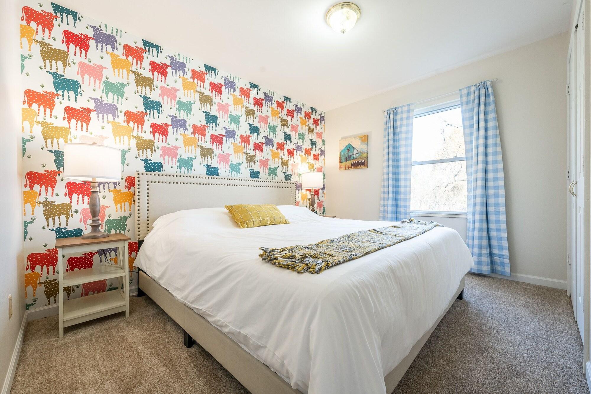 Croquet Fire Pit Central Location in Bloomington, United States