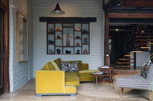 Lyra Kangaroo Valley — Unknown City — photo 4
