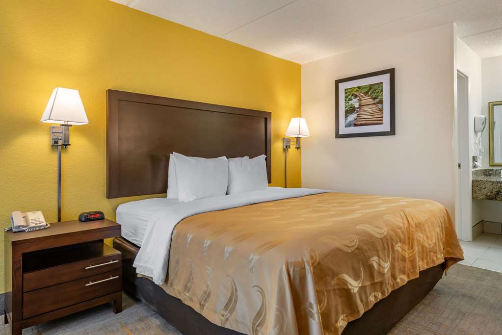 Quality Inn & Suites Palatka Riverfront - photo 10