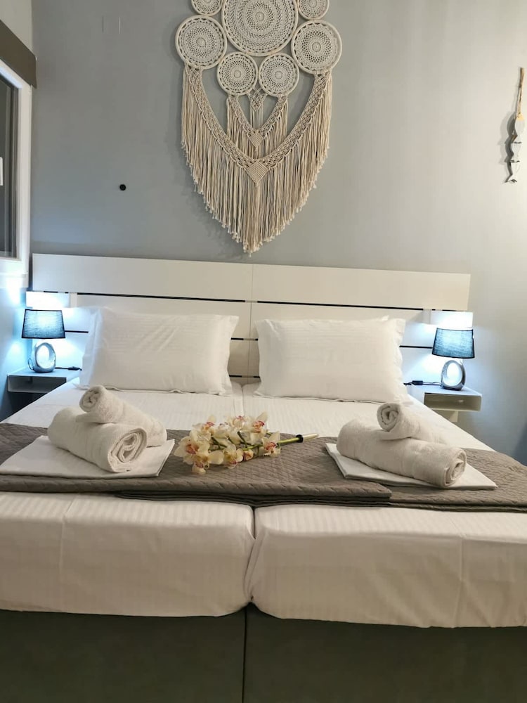 Boho Sisi Resort Poolside Oasis Garden Vibes in Agios Nikolaos, Greece