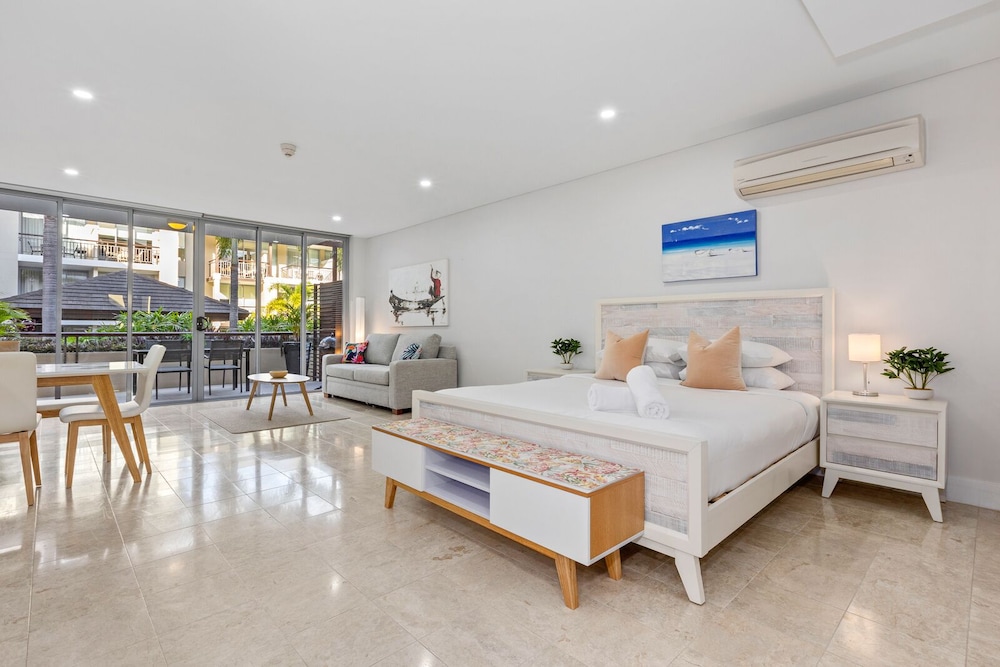Oaks Casuarina Santai Resort - carbon neutral hotel in Casuarina