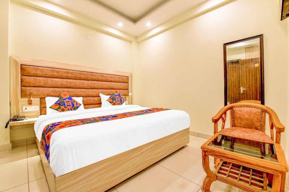 Fabhotel Pacific Inn in Dehra Dun, India