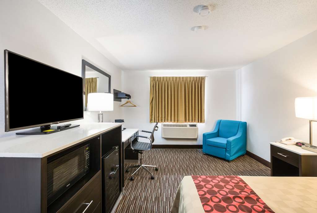 Americas Best Value Inn Charlotte MI - photo 26