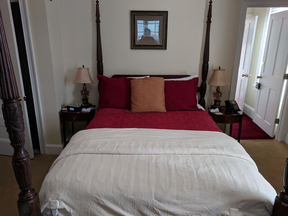 Almondy Inn - photo 20