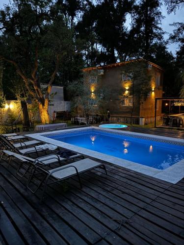 Lontana - last minute hotel in Unknown City