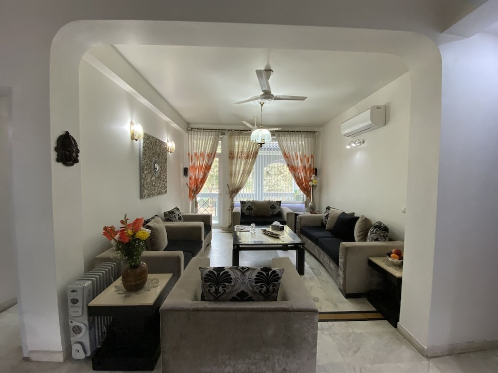 Ardee City Heart Of Gurugram Security & Comfort
