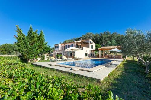 Villa Son Allarga — 4-Star Luxury Hotel in Costitx, Spain