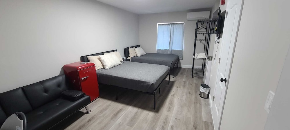 Upstate Inn Monticello in Monticello, United States