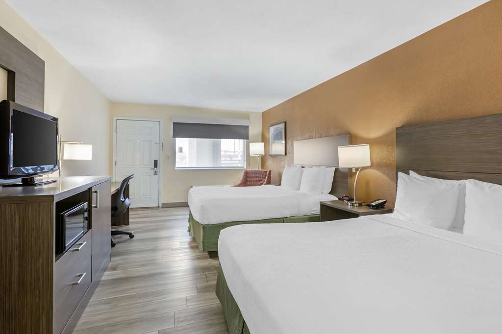Best Western Superstition Springs Inn - photo 19