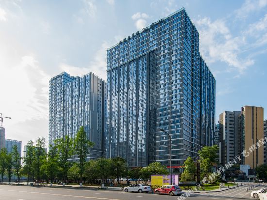Yufeng Qiantu Smart Hotel in Chengdu, People's Republic of China