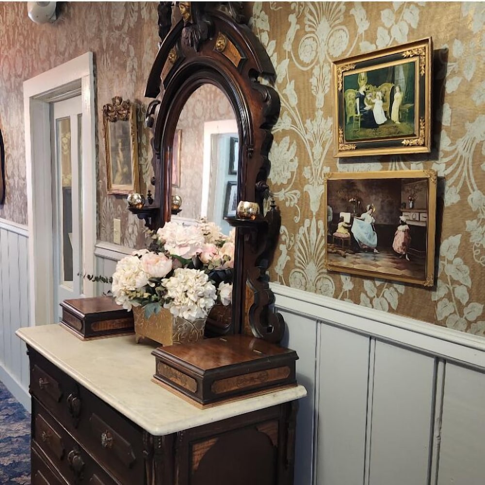 Fairweather Inn - photo 26