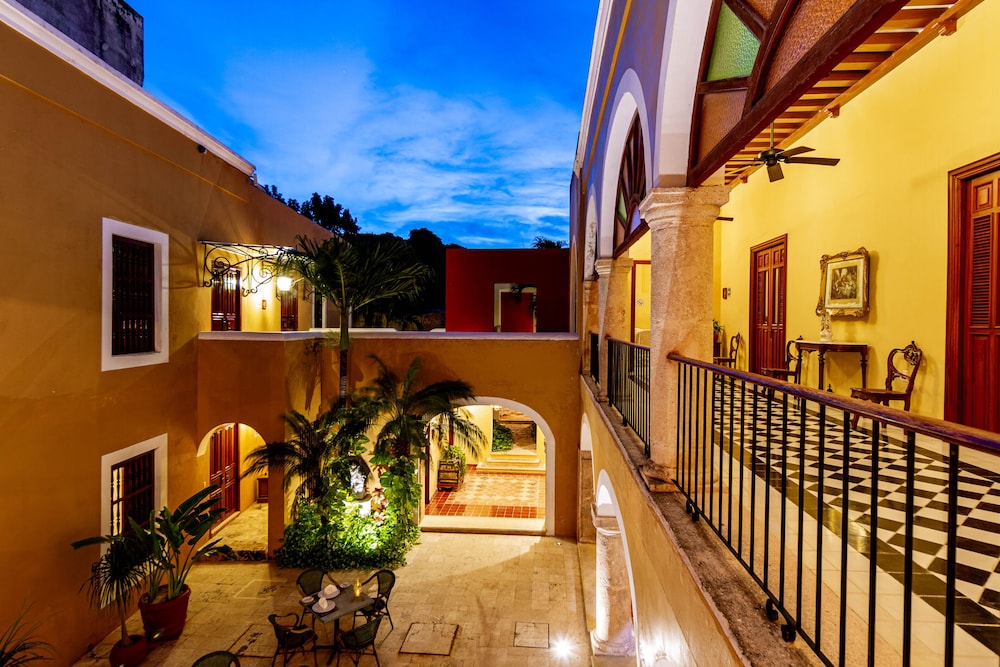 Courtyard