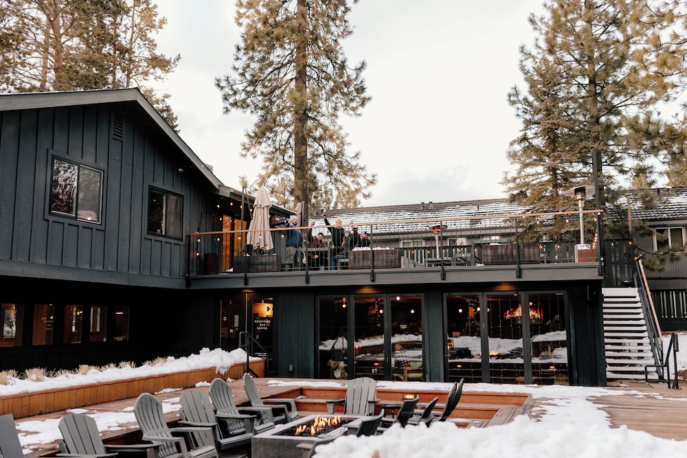 The Coachman Hotel - photo 128