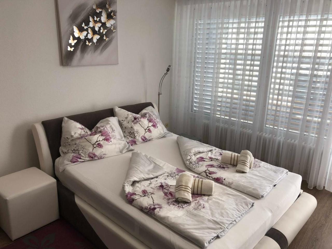 Komfortables Appartement Garconniere in Graz Fur Urlaub Und Geschaftsreisen — 4-Star Luxury Hotel in Graz, Austria