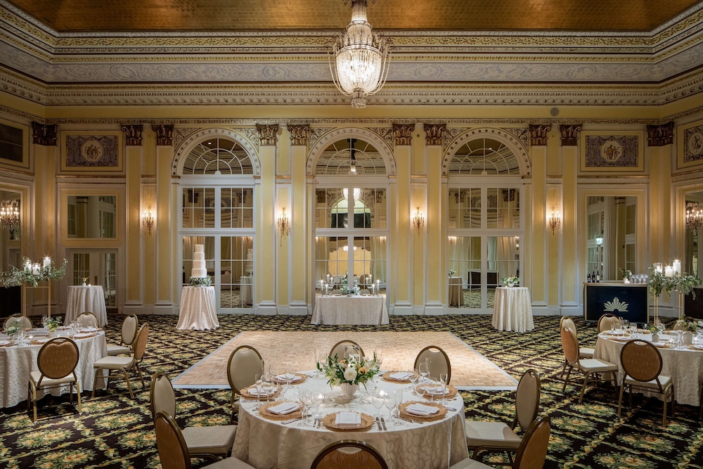 Amway Grand Plaza Curio Collection by Hilton - photo 97