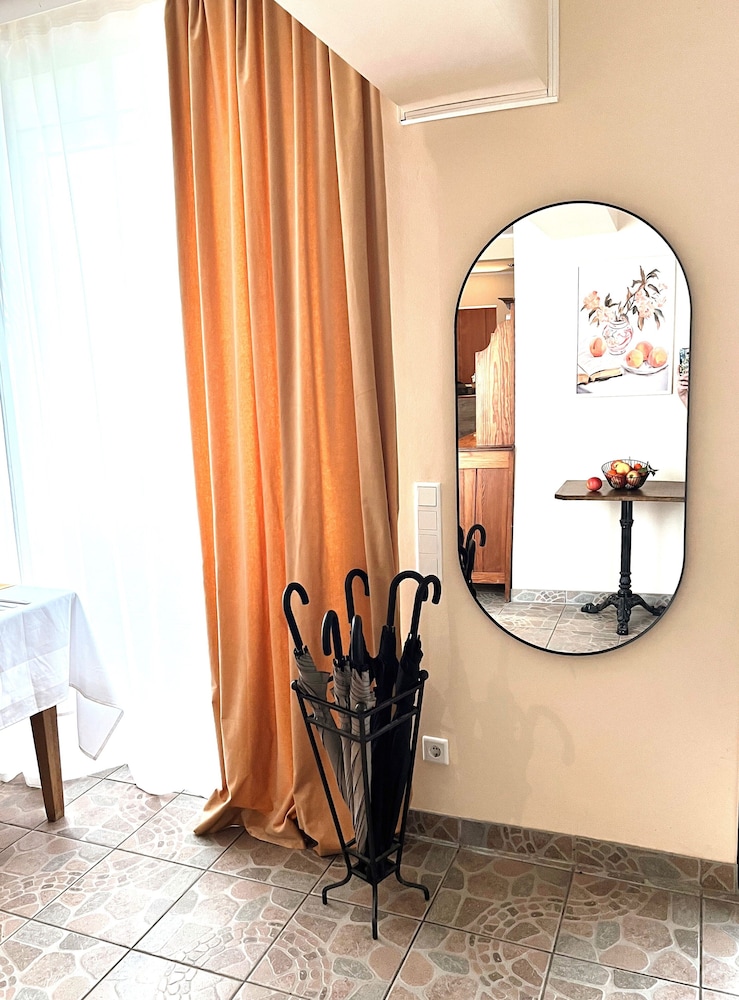 Airport Messe Apartments — 4-Star Luxury Hotel in Duesseldorf, Germany