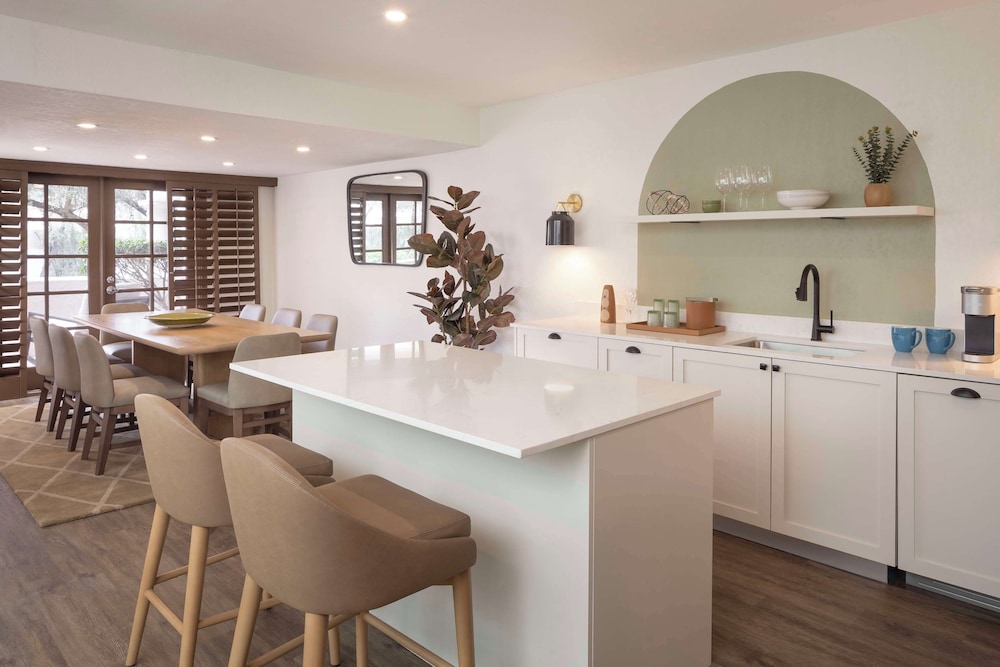 The Scottsdale Resort & Spa Curio Collection by Hilton - photo 14