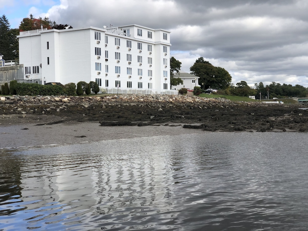 Fort Knox Park Inn — hotel in Bucksport