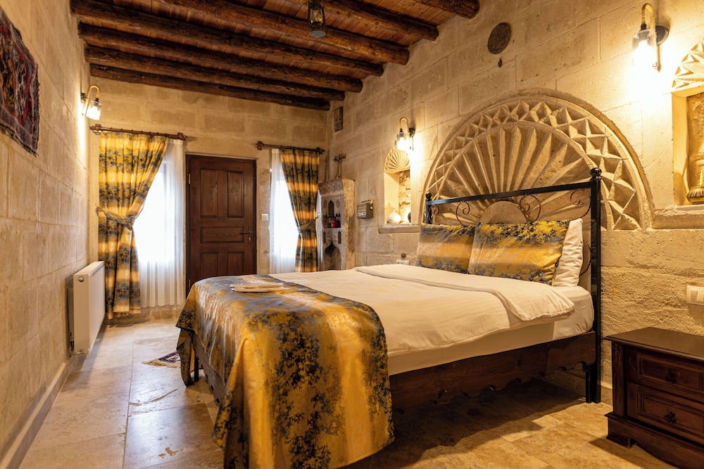 Midland Cave Suites - carbon neutral hotel in Uerguep