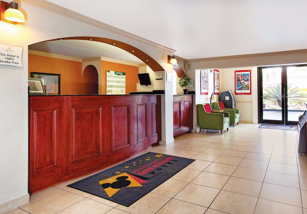 La Quinta Inn by Wyndham Orlando International Drive North - photo 15