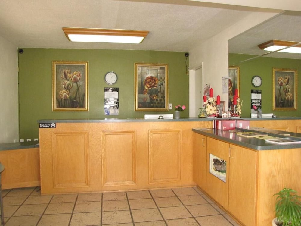 Classic Inn Red Bluff - photo 2