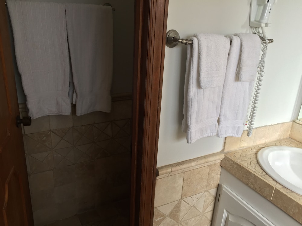 Seacrest Inn - photo 117
