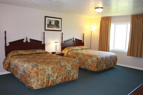 Western Royal Inn - photo 13
