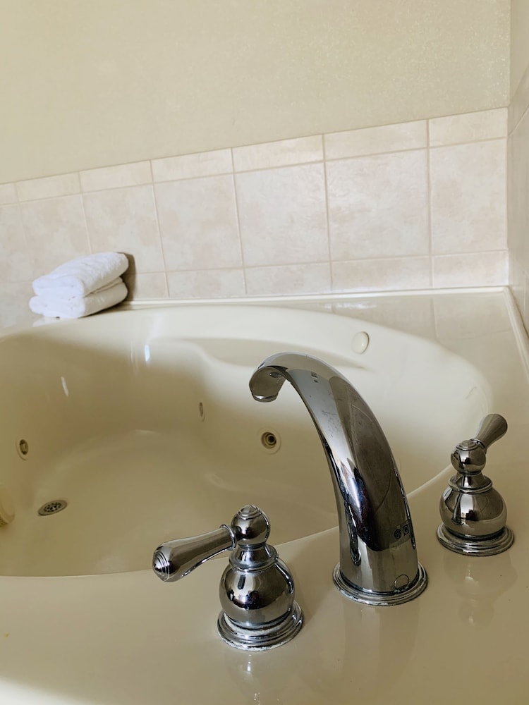 Country Inn & Suites by Radisson Ithaca NY - photo 12