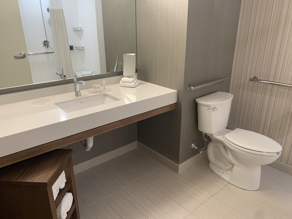 Courtyard by Marriott East Lansing Okemos - photo 30