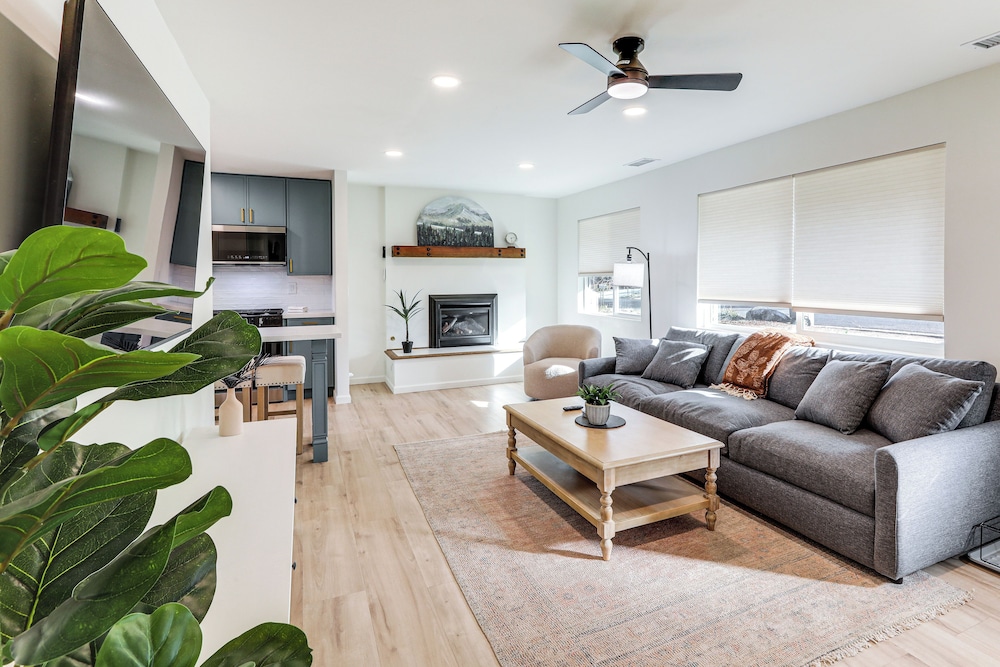 Near NAU & Dtwn Kid friendly Flagstaff Retreat in Flagstaff, United States